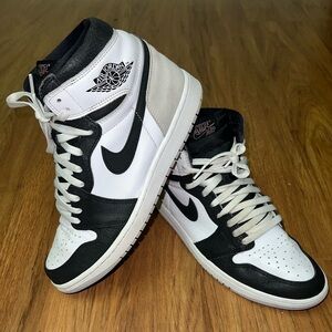 Nike Jordan 1 Retro High OG Stage Haze Sneakers 555088-108 Sz 11 VGUC